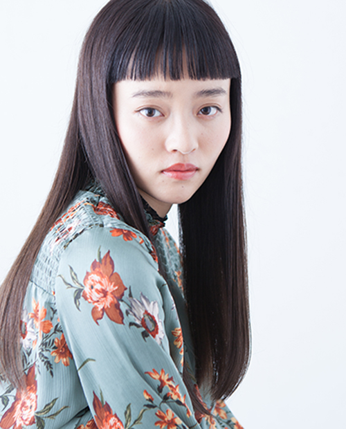 髪型　ヘアカタログ