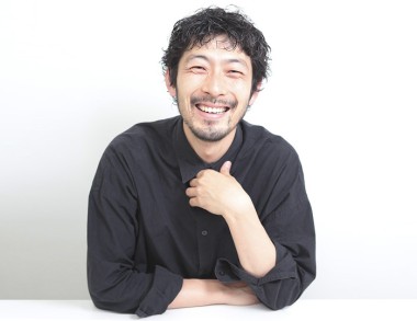 小栗　瑛二郎
